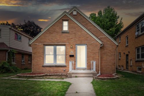 3861 58 Blvd, Milwaukee WI 53216-2228 exterior