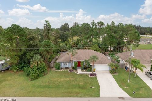 5020 Billings St, Lehigh Acres, FL 33971-7579