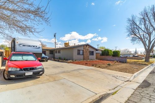 45502 Lorimer Ave, Lancaster, CA 93534-1325