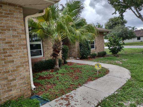1981 Hyde Dr, Deltona, FL 32738-7724