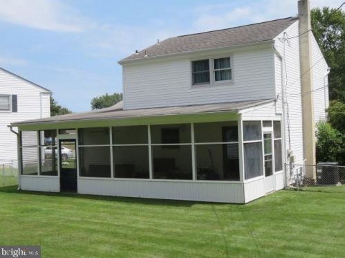 18 Michie Rd, New Castle, DE 19720-4417