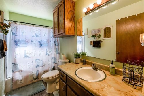 361 Sherry Dr, Ukiah CA  95482-3388 exterior