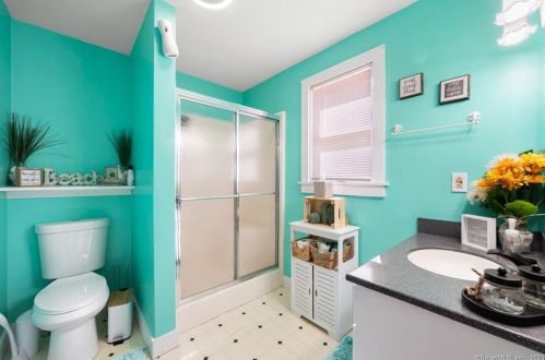 40 Hedge Ave, Norwich CT  06360-5920 exterior