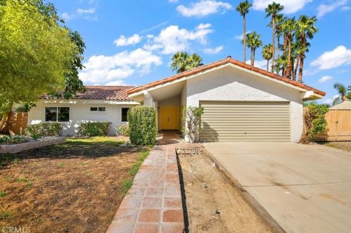 3408 Loma Vista Cir, Palm Springs CA  92264-3528 exterior