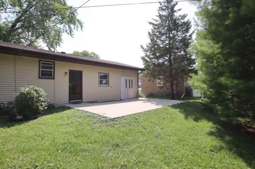 72 Sallie Ave, Fond Du Lac WI  54935-4651 exterior