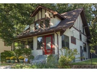 2025 Franklin Ave, Minneapolis, MN 55414-3616