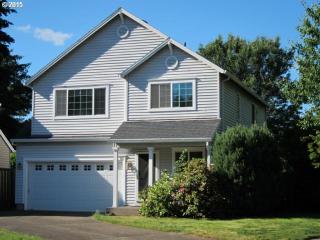 501 Goldie Dr, Beaverton, OR 97124-4076