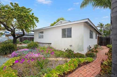 3969 Zed St, San Diego, CA 92117-4647