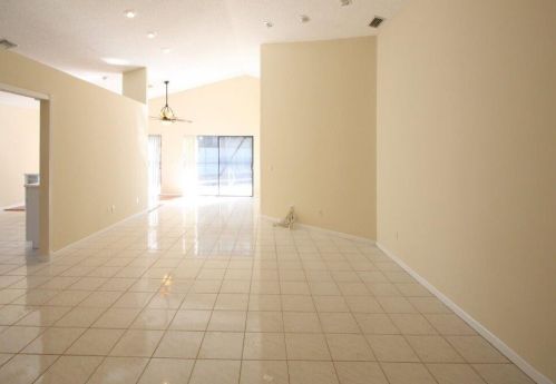 204 Citrus Trail Cir, Boynton Beach FL  33436-1829 exterior