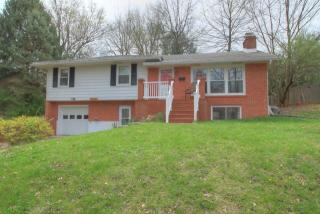 936 Maywick Dr, Lexington, KY 40504-3122
