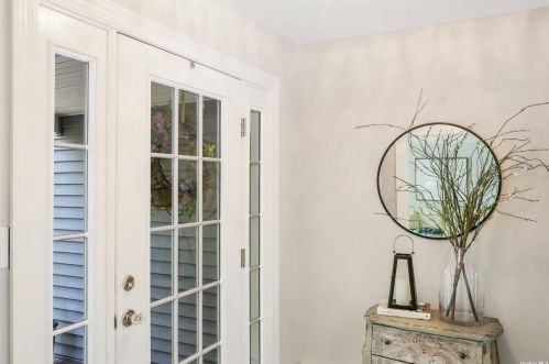 165 Avenue B, San Remo, NY 11754-1403