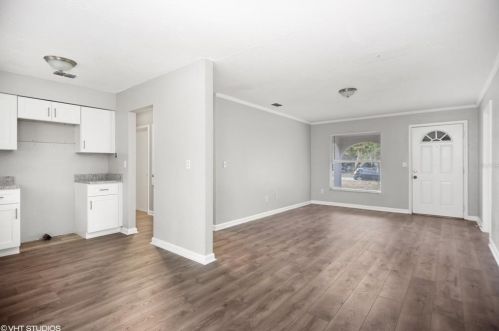4337 Royal Ivey Gardens Ct, Orlando, FL 32811-4213