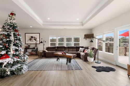 16080 Conestoga Rd, Middletown CA 95467-8108 exterior