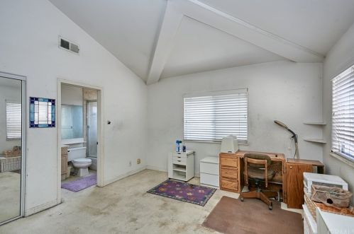 18161 Patronella Ave, Torrance CA  90504-3900 exterior