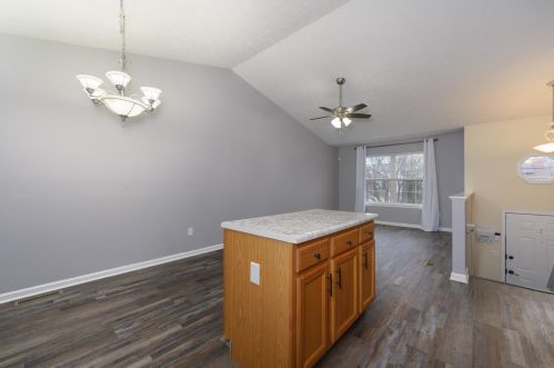 2569 Evergreen Dr, Covington KY  41017-9450 exterior