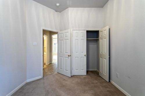 3609 Sutters Way, Lewisville TX  75022-2941 exterior