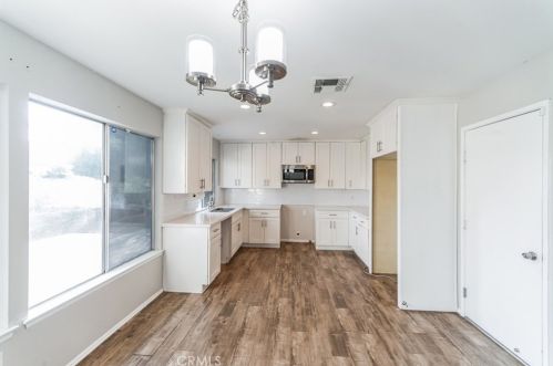 26033 Lancaster Dr, Menifee CA  92586-1932 exterior