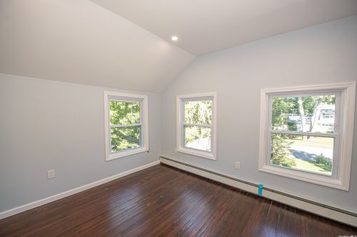 46 Luyster St, Huntington Station NY 11746-4421 exterior