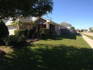 19102 Whimsey Dr, Cypress TX  77433-2129 exterior