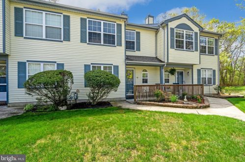 36 Quail Run, Berkeley Township NJ  08721-1300 exterior