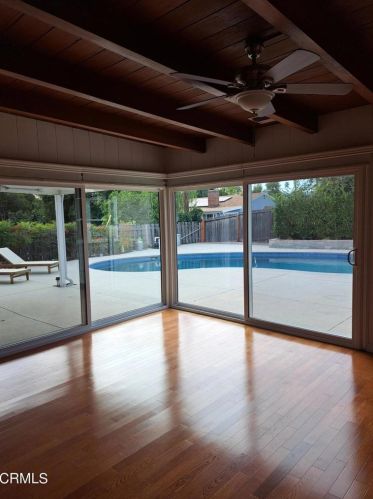 1115 Uintah St, La Canada CA  91011-2355 exterior