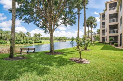 3790 Sawgrass Way, Naples FL  34112-3385 exterior