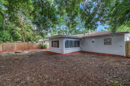 5461 43rd Ter, Saint Petersburg FL  33714-3624 exterior