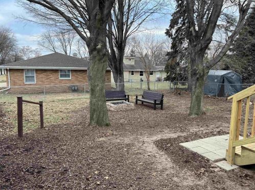 1391 9 St, Green Bay WI  54304-3141 exterior