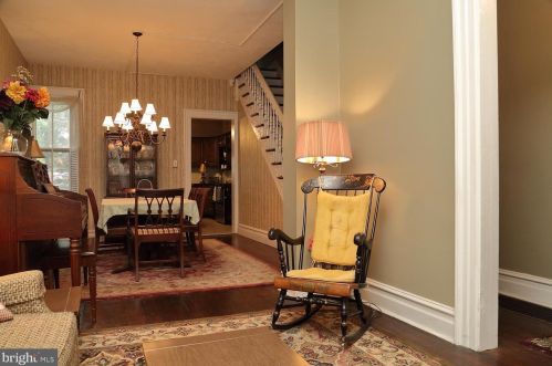 231 Mulberry St, Lancaster, PA 17603-3523