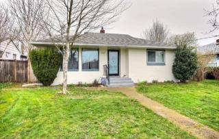 7225 E St, Tacoma WA  98404-1044 exterior