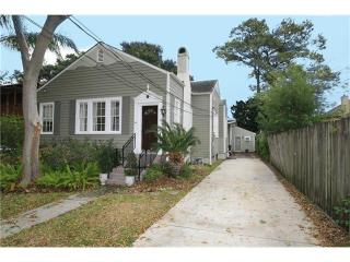 123 Lake Ave, Metairie, LA 70005-4546