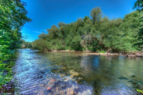 2244 127th St, New Johannesburg WI  54017-6114 exterior