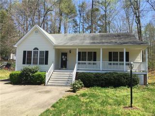 2607 Brookforest Rd, Midlothian VA  23112-3713 exterior