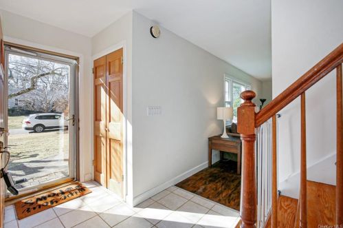 54 Birchwood Ln, Hartsdale, NY 10530-3112