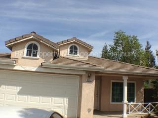 5590 Ashcroft Ave, Fresno CA  93722-3747 exterior