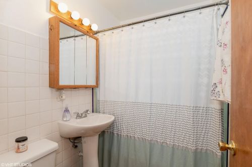 6012 46 Ave, Kenosha WI 53142-1316 exterior