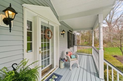 90 Warwick Estates Dr, Pine Island, NY 10969-1600