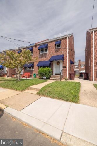 2113 2nd St, Wilmington, DE 19805-3322