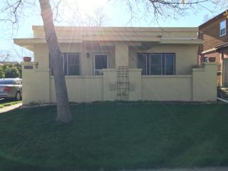 2733 Meade St, Denver CO  80211-4076 exterior
