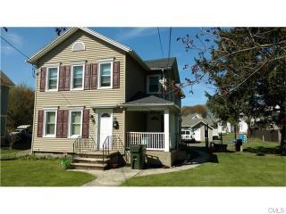 81 Franklin St, Danbury, CT 06810-5803