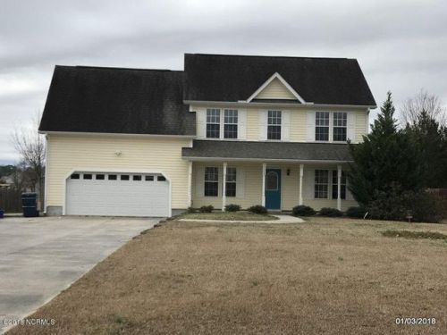 108 Loyd Ln, Beulaville, NC 28518-9608