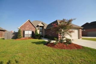 11491 Pleasant Knoll Dr, Denham Springs LA  70726-6075 exterior