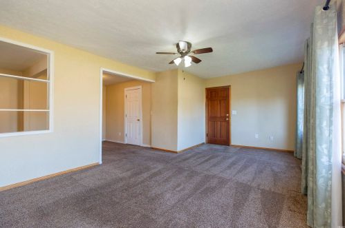 523 Berlin Ave, Mishawaka IN  46544-1503 exterior