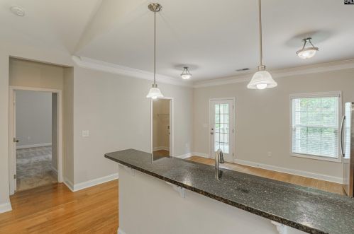 272 Tufton Ct, Cayce-West Columbia SC  29033-2752 exterior