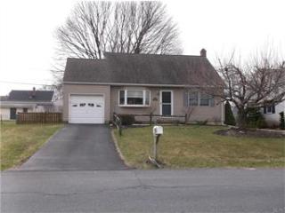 3042 Hecktown Rd, Easton, PA 18045-2419