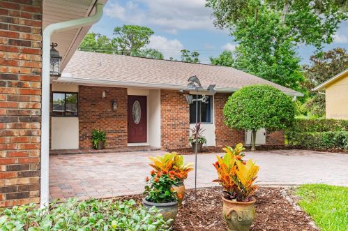 833 Big Buck Cir, Casselberry, FL 32708-5127