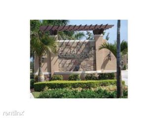 507 147th Ave, Hollywood FL  33027-6104 exterior