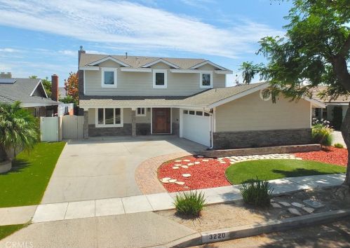 3220 Claremore Ave, Long Beach, CA 90808-4444