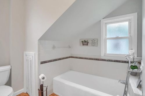 29 Ramapo Rd, Garnerville NY  10923-1717 exterior