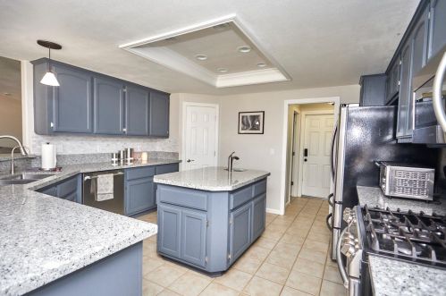 26709 Lakeview Dr, Helendale CA  92342-7806 exterior